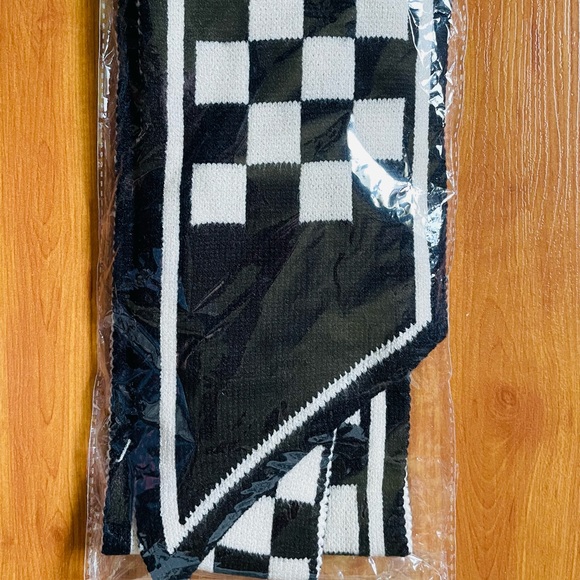 NEW Double Knit Women Scarf Fashion Accessories - Picture 3 of 9